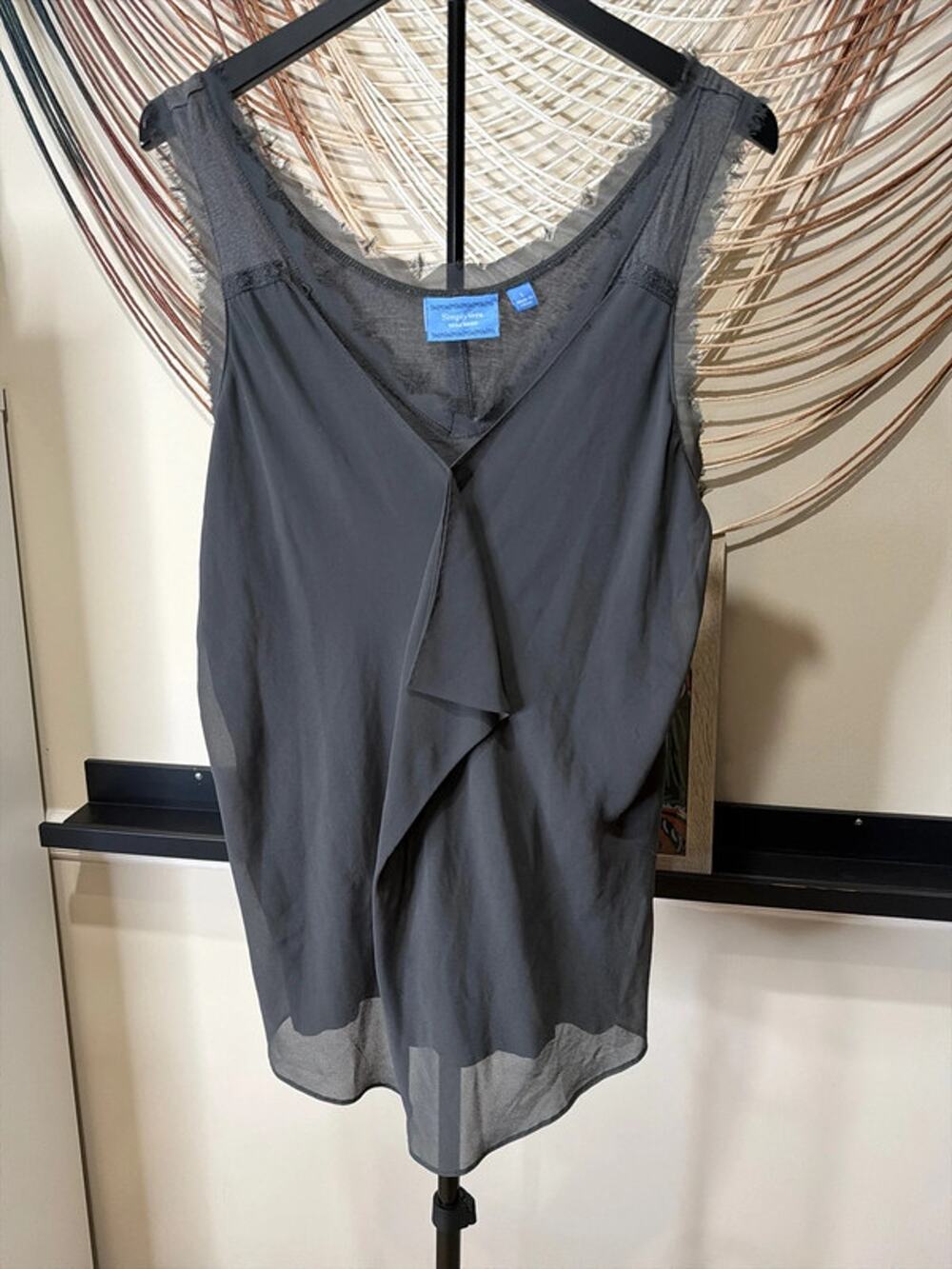 3 for $9 Simply, Vera V-neck, chiffon and T-shirt, tank top L 3183